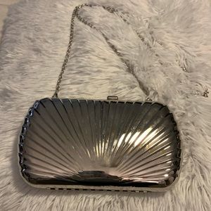 Vintage style clutch, Metal